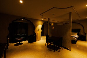 Minibar, free WiFi, bed sheets - Hotel Brij Residency (Latur)
