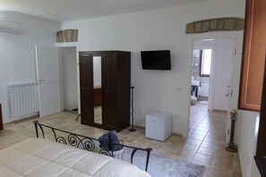 Habitació | Minibar, caixa forta a l'habitació, escriptori i wifi gratuïta