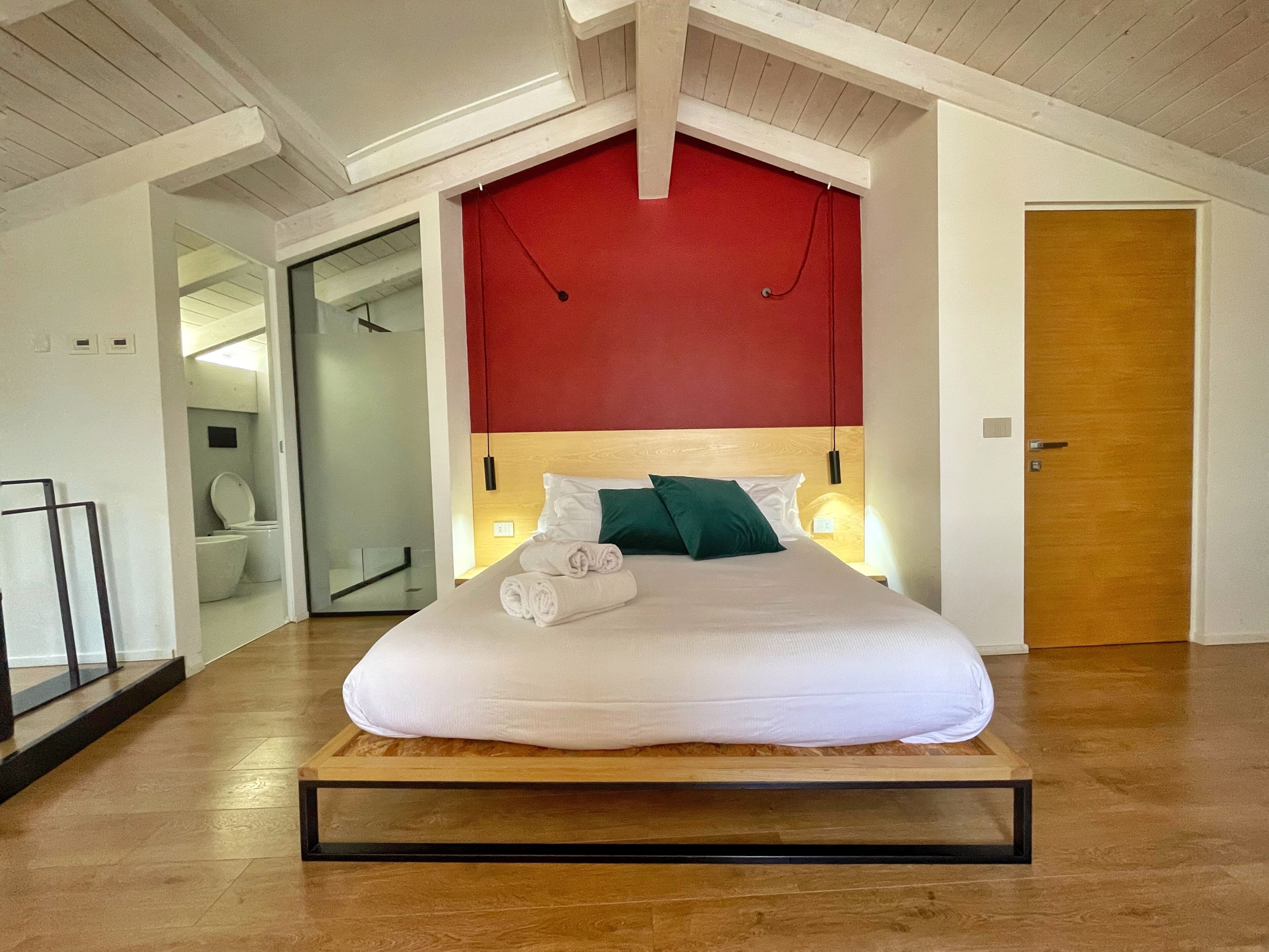 Minibar, individuell eingerichtet, Schreibtisch, schallisolierte Zimmer