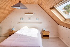 4 bedrooms, free WiFi