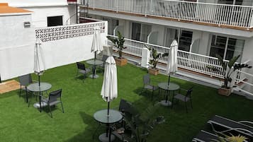 Sundeck