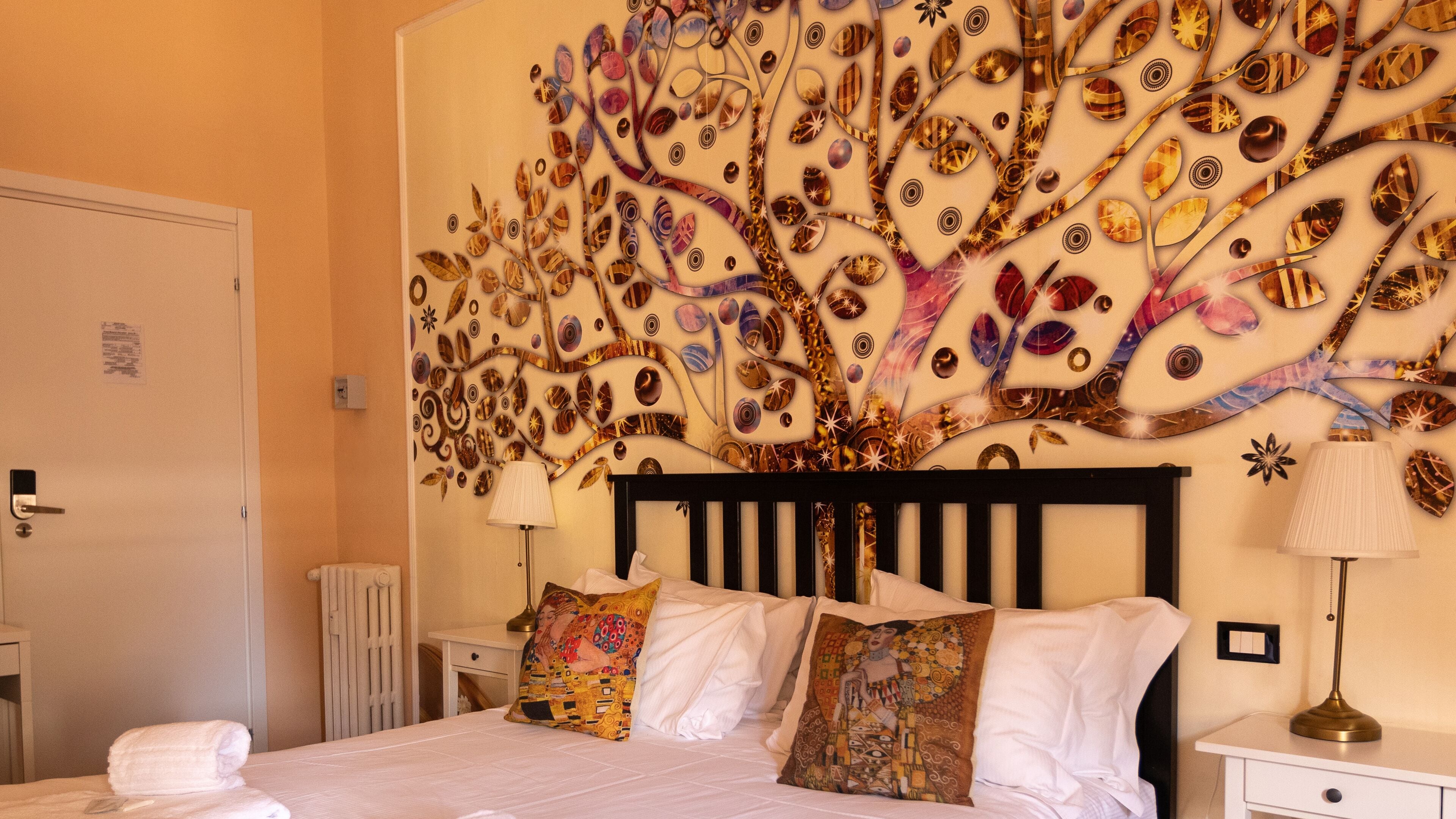 Photo - Central City Genova