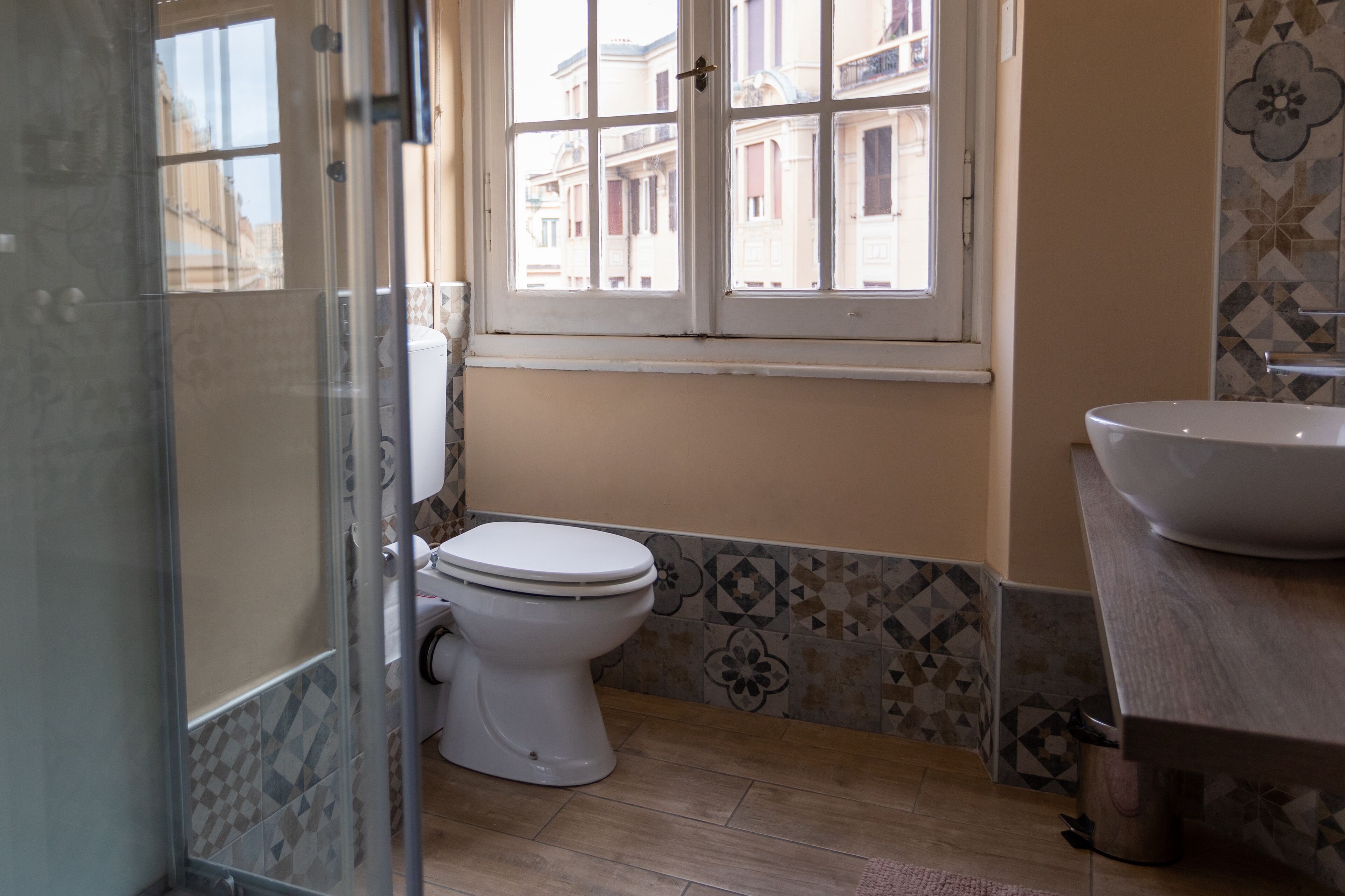 Photo - Central City Genova