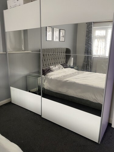 Gorgeous 2-bed Apt in Leafy Richmond!