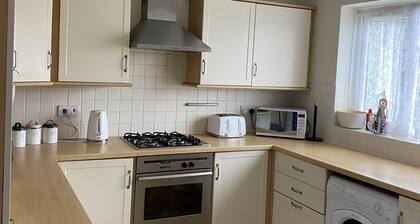 Gorgeous 2-bed Apt in Leafy Richmond!