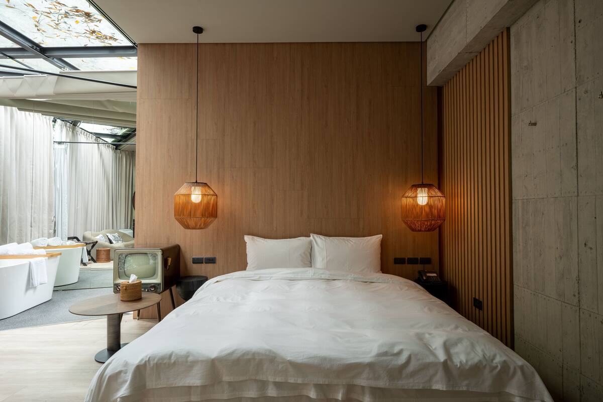 Comfort Double Room | Premium bedding, down comforters, memory foam beds