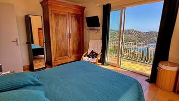 5 Schlafzimmer, Bügeleisen/Bügelbrett, kostenloses WLAN, Bettwäsche