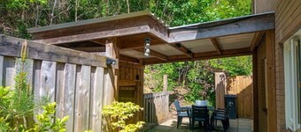 Waterfall Lodge - Direct access to waterfall walks