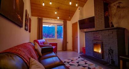 Waterfall Lodge - Direct access to waterfall walks