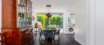 Lisbon Casa da Clementina: a Serene Garden Stay