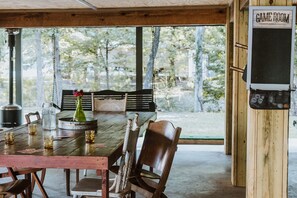 Dining - MaK’s Place on Lake Sam Rayburn (Zavalla)