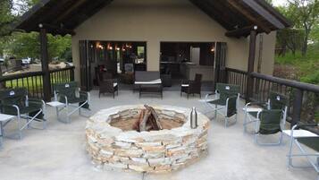 Luxury-Haus, 6 Schlafzimmer | Terrasse/Patio