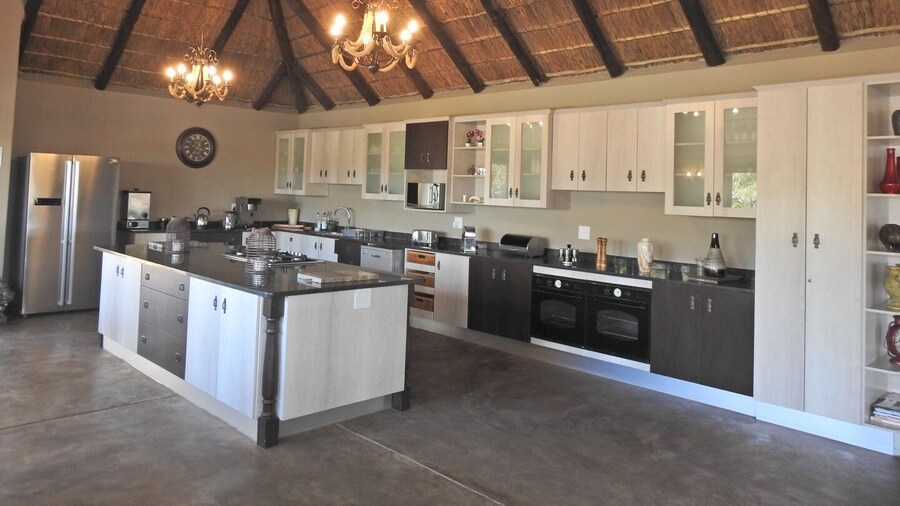 Balule Bushveld Safari Lodge