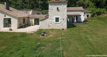 Luxury 1 bd gite. Rural & Peaceful. Eymet just 5 mins away. Fast Starlink WIFI.