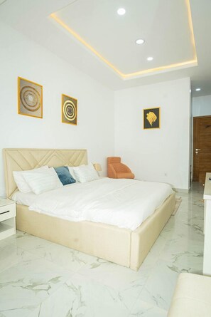 Apartment | Iron/ironing board, free WiFi, bed sheets - Plistbooking (Lekki)