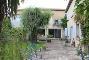 Terrace/patio - Large villa Swimming pool Alpilles Avign (Rognonas)