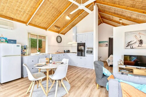 Back 'O' Burke Victor Harbor