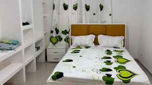 Apartment - Remarkable 3-bed Apartment in Viana (Viana)