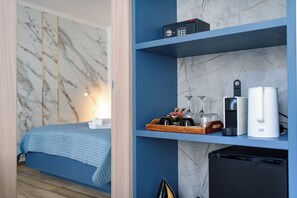 Superior-Doppelzimmer, 1 Queen-Bett | Essbereich im Zimmer