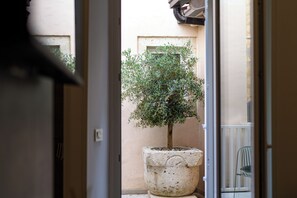 Comfort-Doppelzimmer, 1 Queen-Bett | Terrasse/Patio