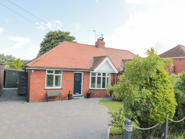 Cottage | Front of property