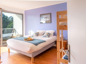 1 chambre, fer et planche Ă repasser, Internet gratuit