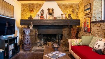 TV, caminetto, tavolo da ping pong, servizi in streaming