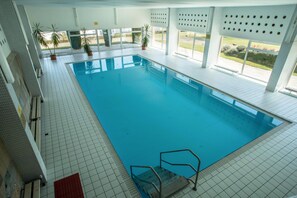 Innenpool, beheizter Pool