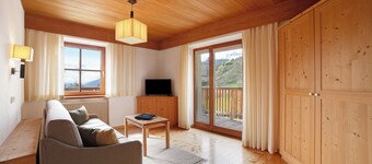 Holiday Apartment "Ferienwohnungen Zwick Maroles" with Large South-Facing Balcony & Panoramic View