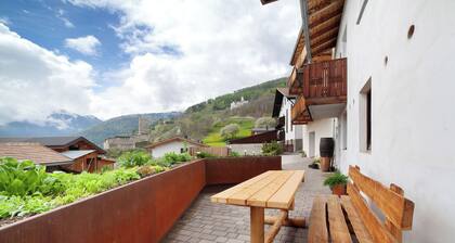 Ferienwohnung "Zwick Valmeina" mit Panoramablick, Balkon und Gemeinschaftsgarten
