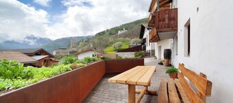 Appartamento vacanze "Zwick Spinei" con vista sulle montagne, balcone e giardino in comune