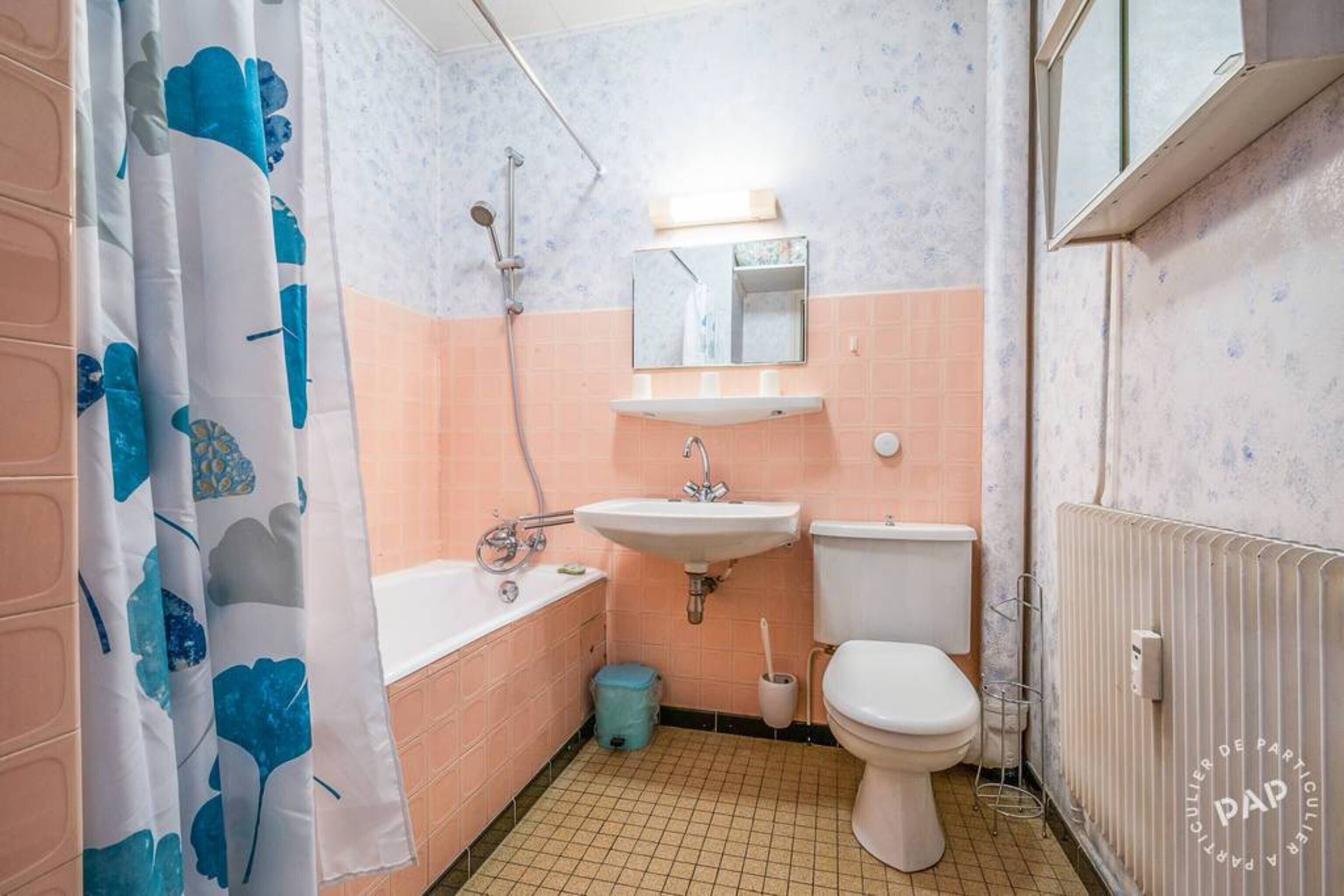 Badewanne, Haartrockner