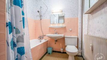 Badewanne, Haartrockner