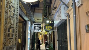 星評価なしの画像、3 / 132、ボタン