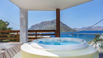 Idromassaggio all'aperto