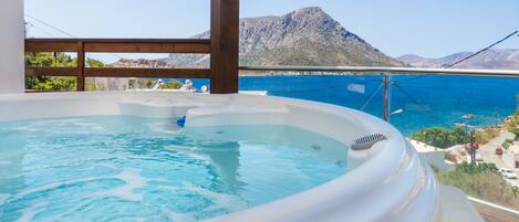 Idromassaggio all'aperto