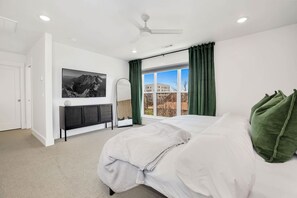 1 chambre, bureau, fer et planche à repasser, Wi-Fi