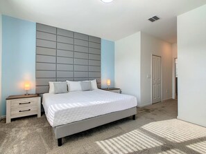 3 soverom, skrivebord, strykejern/-brett og wi-fi