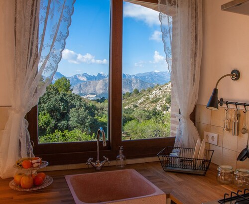 Chalet 'Casita Oliva - Can Elisa Tarbena' with Private Terrace and Wi-Fi