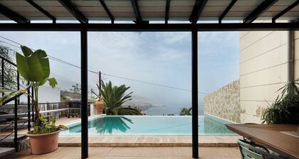 Maison de vacances "Vista Bella" avec vue sur la mer, piscine privée et Wi-Fi