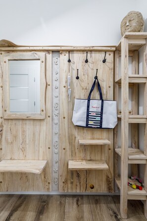 Huoneisto, 2 makuuhuonetta, parveke | Oleskelualue