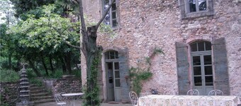 Ancient Manor House in Tiny Hamlet 1km from Rural Town