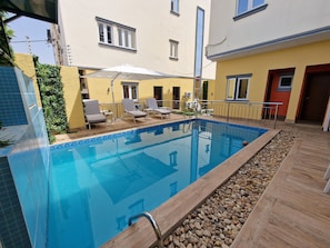 Utomhuspool
