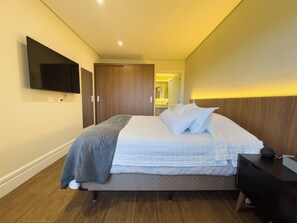 Phòng Tiêu chuẩn | 1 phòng ngủ, bộ đồ giường kháng dị ứng, minibar, bàn
