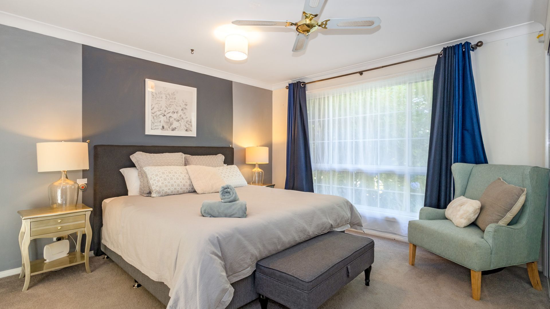3 bedrooms, iron/ironing board, free WiFi