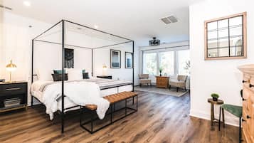 3 camere, ferro/asse da stiro, Wi-Fi gratuito