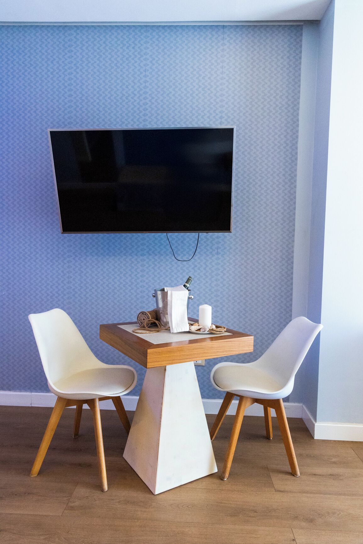 Habitación doble superior | Caja fuerte, escritorio, espacio para trabajar con un portátil