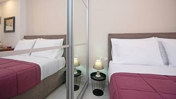 City appartement | 1 slaapkamer, een strijkplank/strijkijzer, gratis wifi, beddengoed