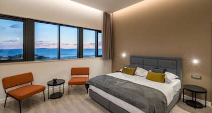 Seascape Luxury Rooms