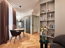 Classic Studio | Living area